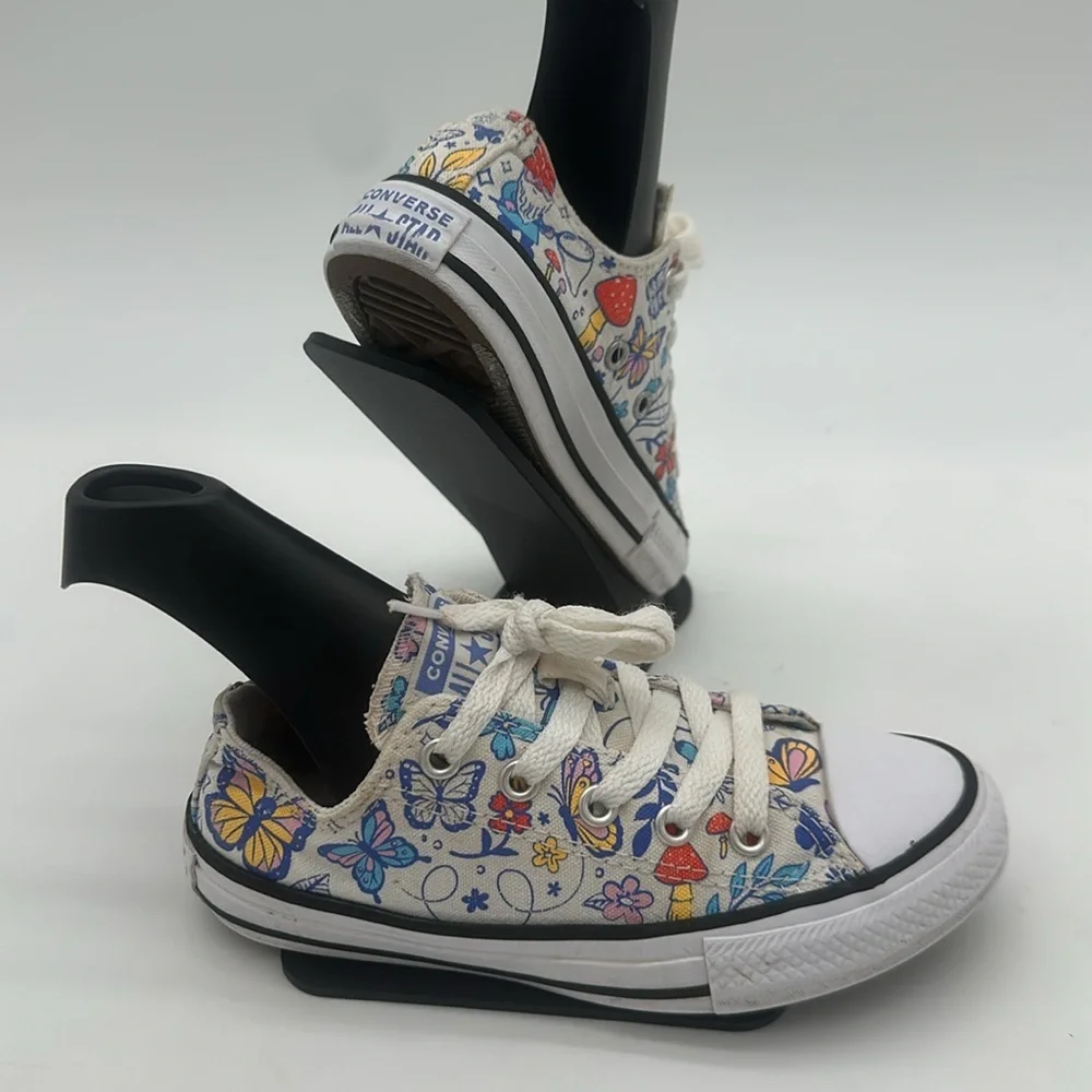 Converse All Star Butterflies Gnome's Sneakers Shoes Junior Girl's Size 12 US